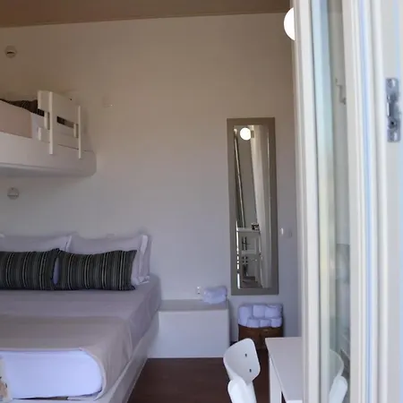 Natura Paros * Molos (Paros)