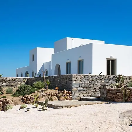 Villa Natura Paros *
