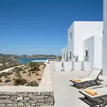 Villa Natura Paros *