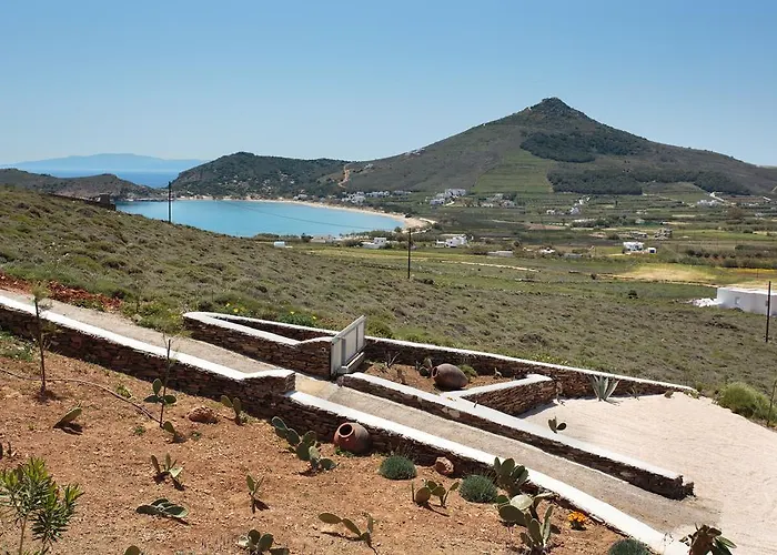 Natura Paros Molos (Paros)